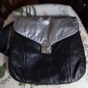 Leather crossbody bag
